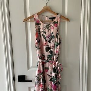 Banana Republic Dress 🌸🩷